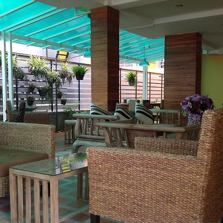 Yellow Tique Hotel Lampang Luaran gambar