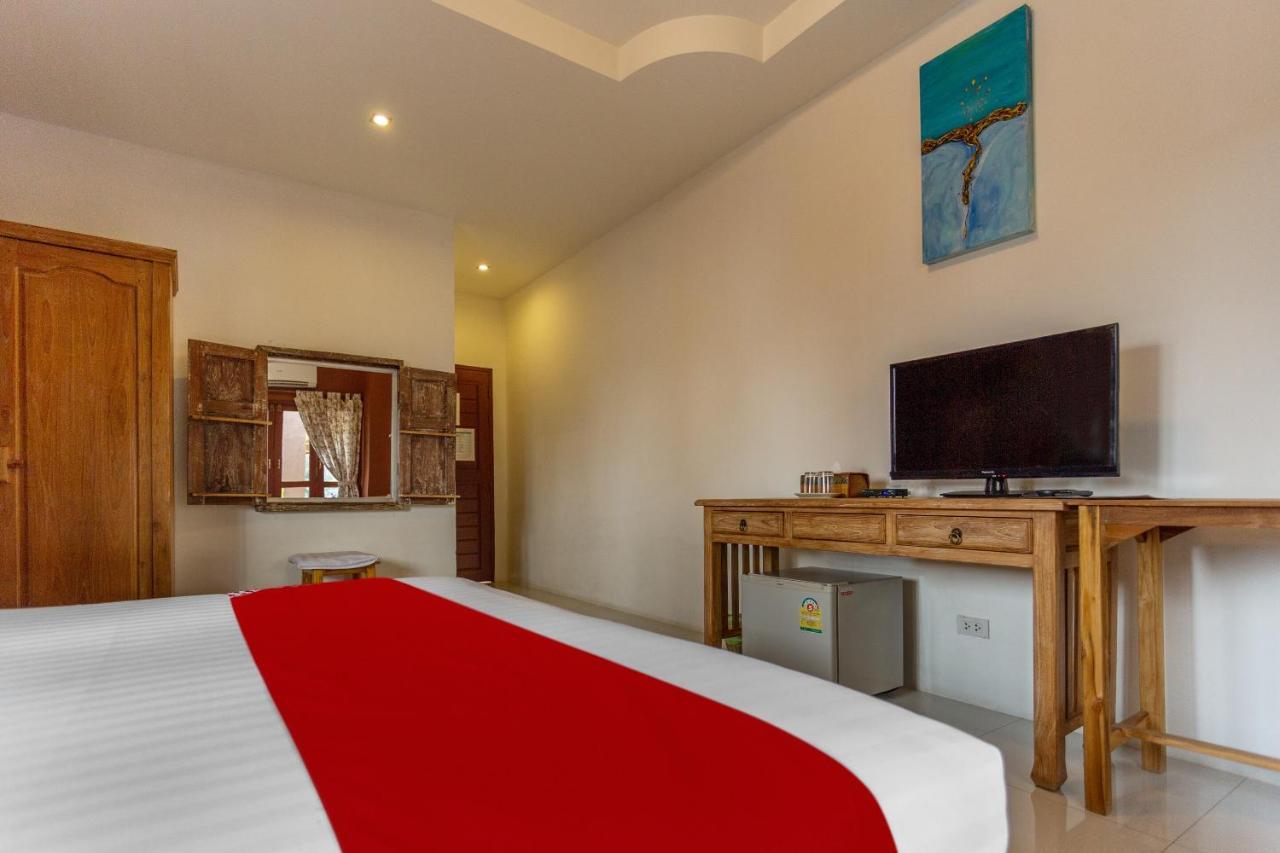 Yellow Tique Hotel Lampang Luaran gambar