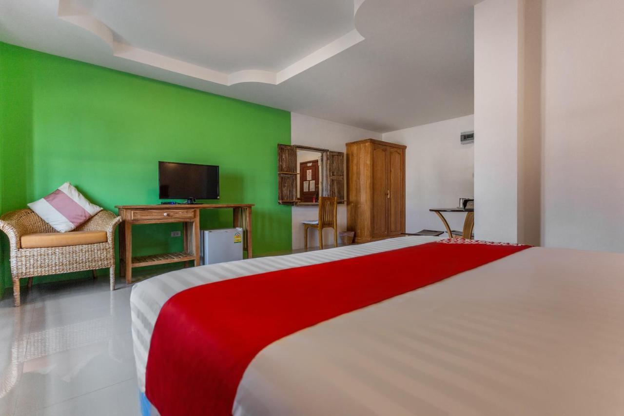 Yellow Tique Hotel Lampang Luaran gambar