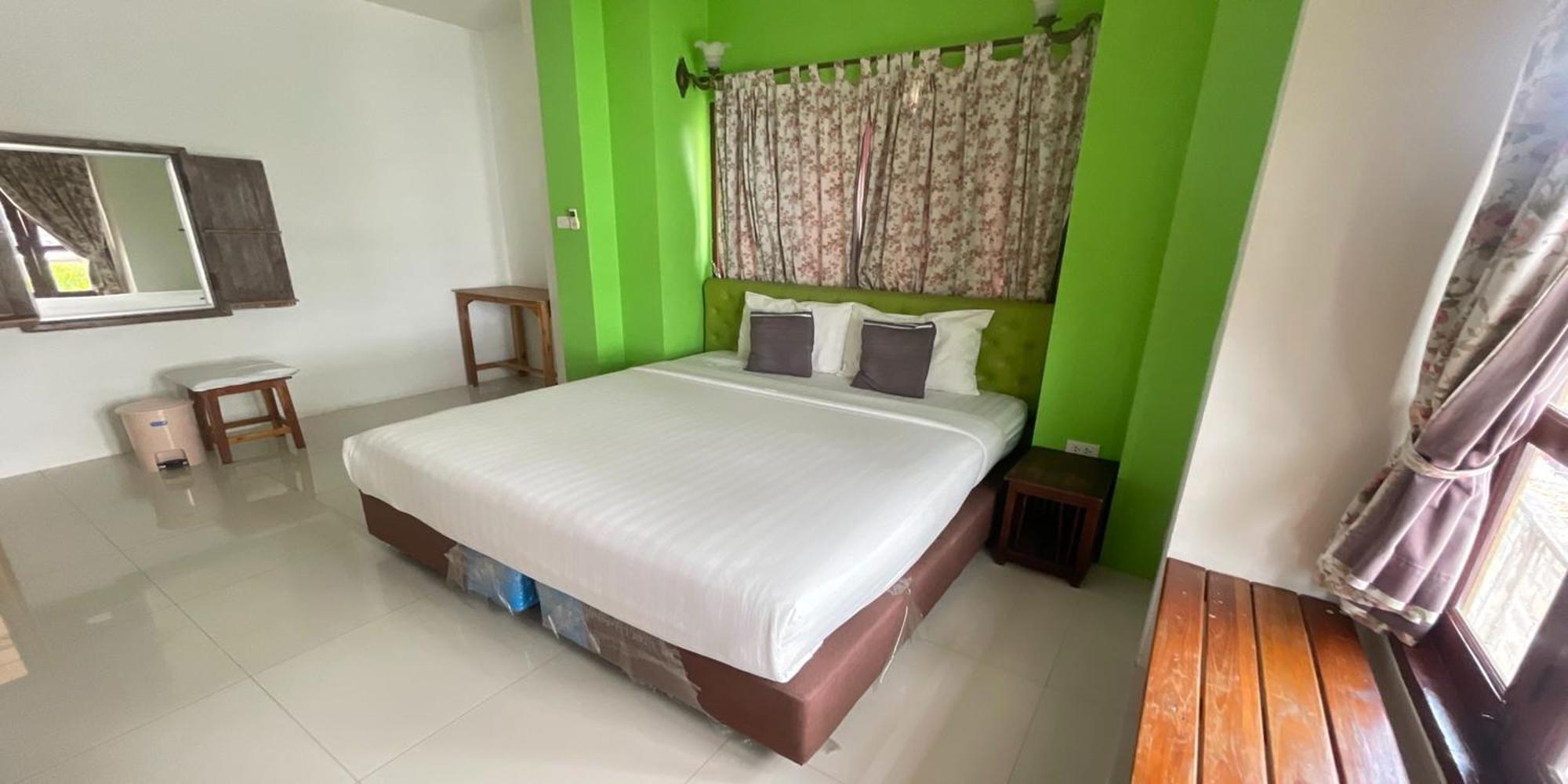 Yellow Tique Hotel Lampang Luaran gambar