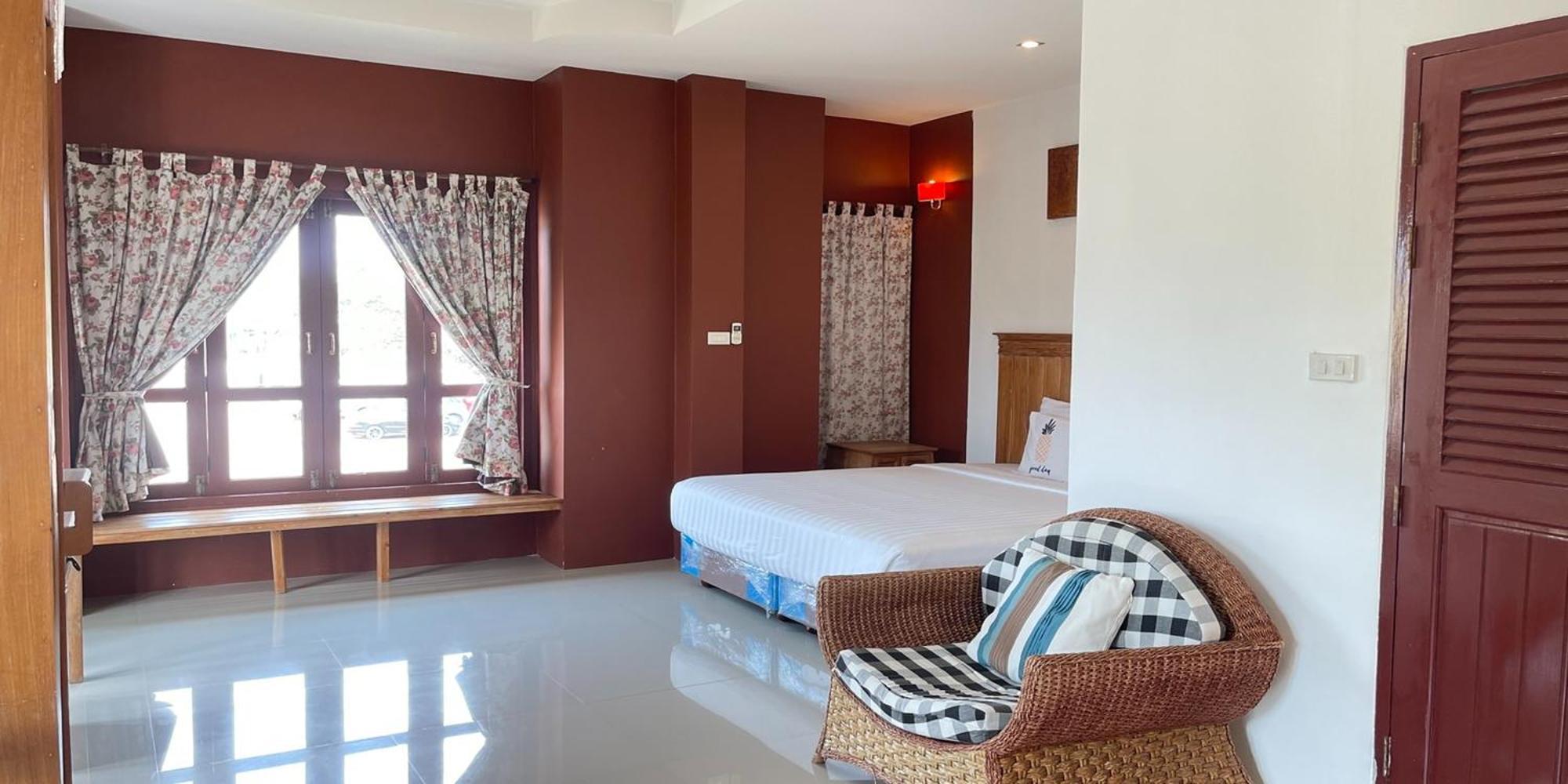 Yellow Tique Hotel Lampang Luaran gambar