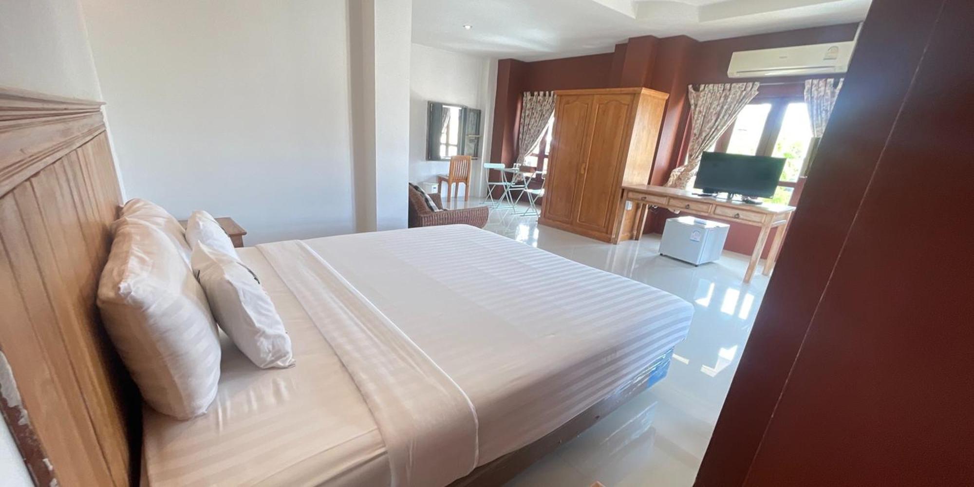 Yellow Tique Hotel Lampang Luaran gambar