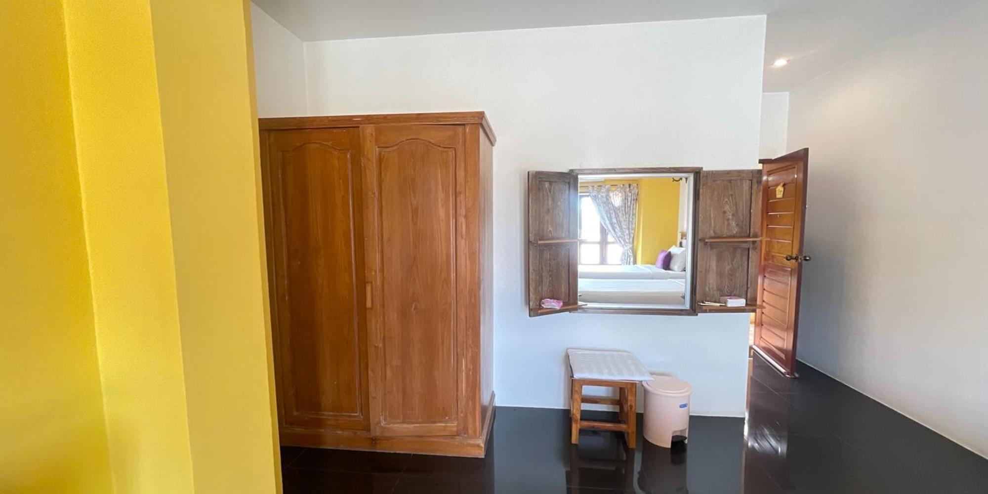 Yellow Tique Hotel Lampang Luaran gambar