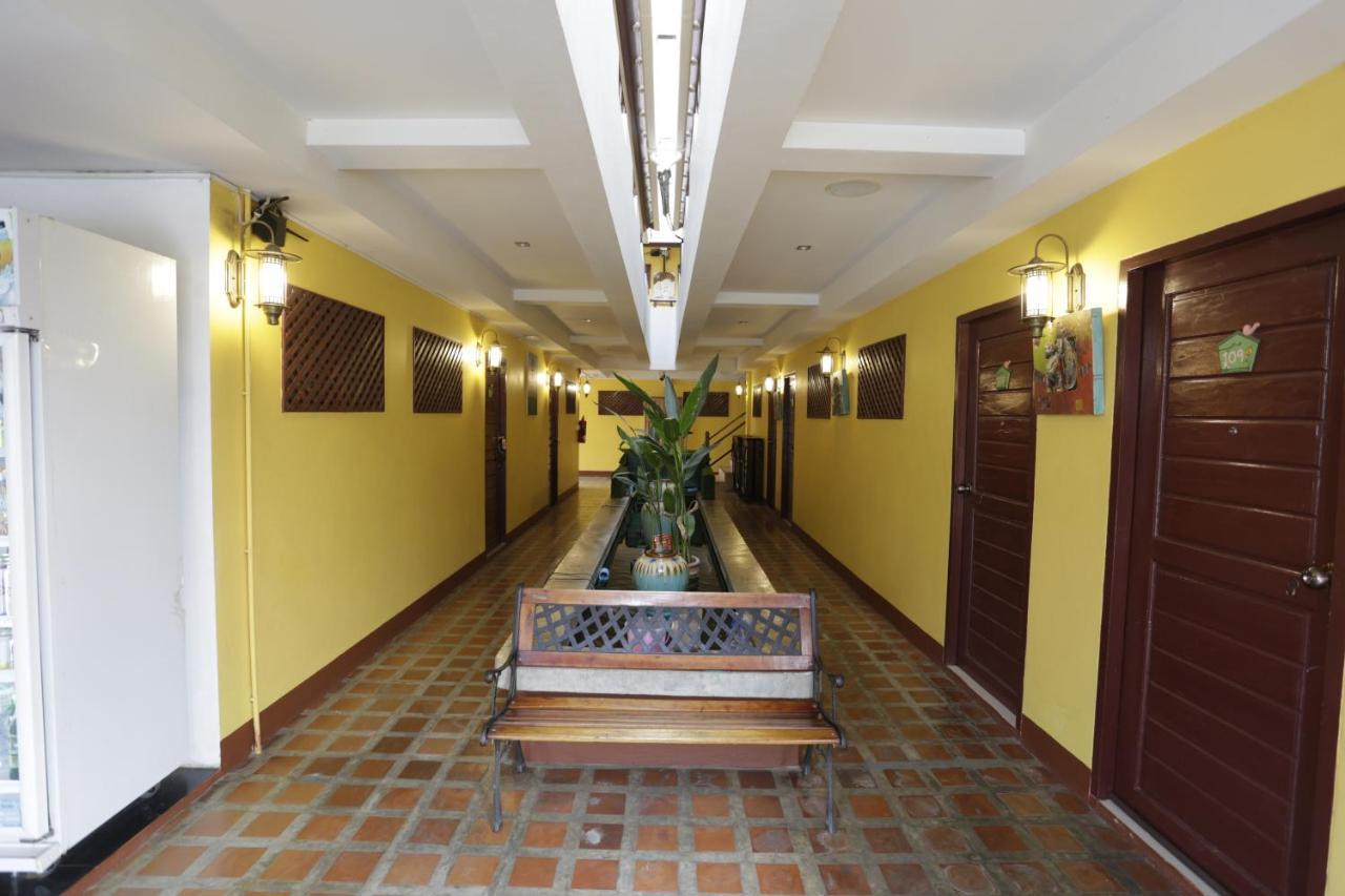 Yellow Tique Hotel Lampang Luaran gambar